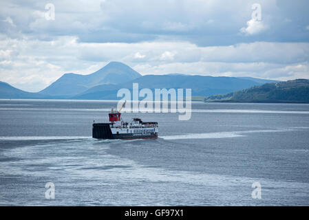 Caledonian MacBrayne voiture passagers MV 'Loch Linnhe' naviguant entre Tobermory et Seminaire Interreg Juin 2010/1 sur Mull SCO 10 997. Banque D'Images