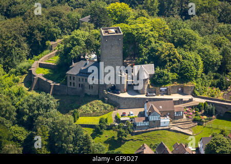 Vue aérienne, Château Blankenstein est les ruines d'un château médiéval dans le district de Hattinger, Hattingen, Blankenstein Banque D'Images