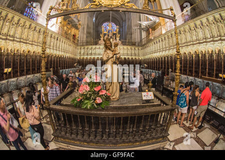 Fisheye de l'intérieur de la cathédrale de Saint Marie Primat de Tolède, Espagne Banque D'Images