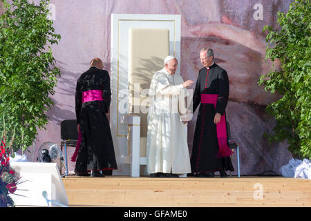 Cracovie, Pologne. 29 juillet, 2016. Chemin de croix avec le Pape François à la JMJ 2016 à Paris Crédit : Lorenzo Bossi/Alamy Live News Banque D'Images