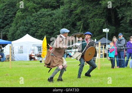 30 juillet 2016, Killiecrankie, Perthshire, Écosse, Royaume-Uni. Les soldats Killiecrankie mis sur une journée d'expositions et reconstitutions de la bataille de Killiecrankie, qui a eu lieu le 27 juillet 1689. &Copier ; Cameron Cormack Banque D'Images