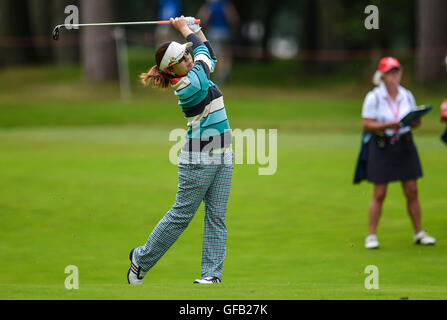 Golf de Woburn, Milton Keynes, UK. 31 juillet, 2016. Ricoh Womens Open de Golf, épreuve finale. Mika Miyazato (Japon) joue de la 2e fairway. Credit : Action Plus Sport/Alamy Live News Banque D'Images