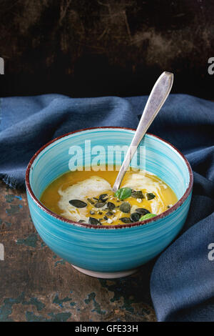 Soupe de potiron et pommes de terre Banque D'Images