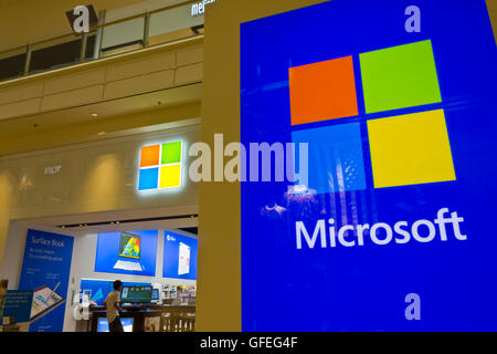 Las Vegas - Circa Juillet 2016 : Microsoft Retail Technology Store Mall III Banque D'Images