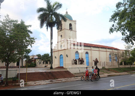 L'église du village de Viñales, Cuba. 2016 Banque D'Images