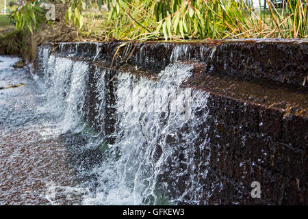 Coote Creek Weir et cascade Wattamolla Royal National Park Sydney Australie Banque D'Images