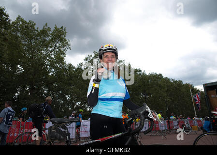 Londres, Royaume-Uni. 31 juillet, 2016. Prudential Ride London 2016 - Men's Classic avec l'équipe Sky, de l'équipe Go, Chris Froome ant Tom Boonen, Londres, Royaume-Uni. 30 juillet, 2016. Credit : Alberto Pezzali/Alamy Live News Banque D'Images