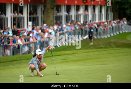 Golf de Woburn, Milton Keynes, UK. 31 juillet, 2016. Ricoh Womens Open de Golf, épreuve finale. Mo Martin (USA) s'aligne son putt sur le 18ème. Elle aurait fini à la 3ème place : Action Crédit Plus Sport/Alamy Live News Banque D'Images