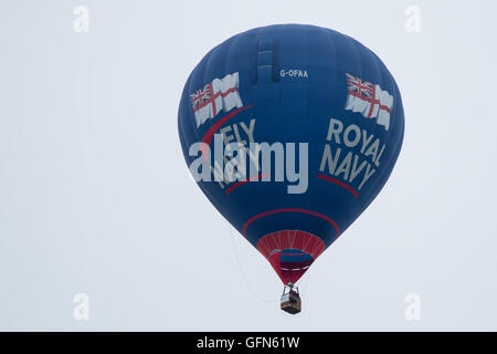 Photo de la 'Fly' Royal Navy Navy Hot air balloon Banque D'Images