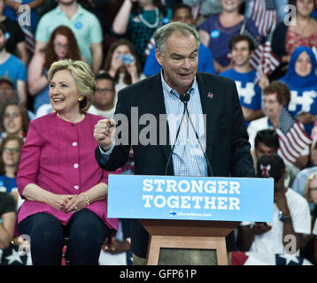 Philadelphia, PA, USA. 29 juillet, 2016. Hillary Clinton et Tim Kaine Campagne à McGonigle Hall à l'université Temple. Banque D'Images