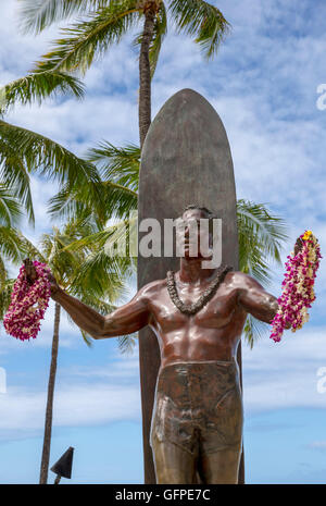 La Statue de Duke Kahanamoku, Hawaii, USA, mardi 10 mai, 2016. Banque D'Images