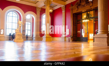 Salle de cérémonie avec une sculpture, Musée Océanographique de Monaco Banque D'Images