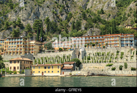 Limone sul Garda, Lac de Garde, Lago di Garda, Italie, San Lorenzo al Mare Banque D'Images