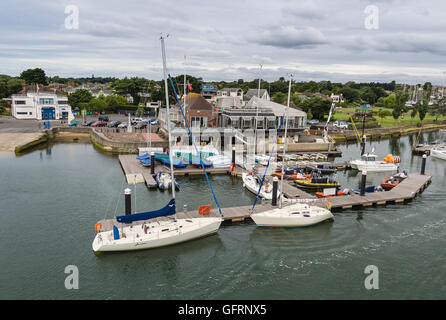 Lymington Royal Yacht Club, Hampshire, England, UK Banque D'Images