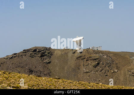 Observatoire pour la radioastronomie radiotélescope, Espagnol, Sierra Nevada, Grenade, Andalousie, espagne. Banque D'Images