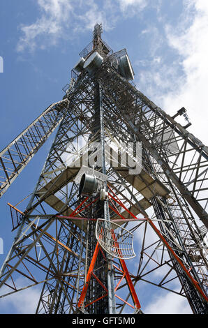 Tours de transmission à Whariki près de Woodville, île du Nord, Nouvelle-Zélande Banque D'Images