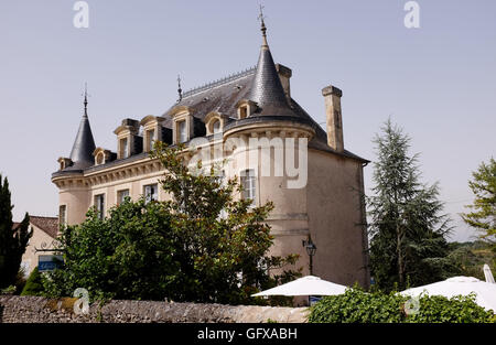 Hôtel Edward dans la bastide de Monpazier est l'un des 'Plus beaux villages de France' dans la région de la Dordogne Europe Banque D'Images