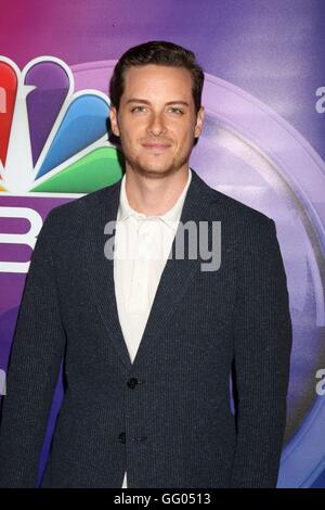 Los Angeles, CA. 2 Août, 2016. Jesse Lee Sofer aux arrivées de l'été 2016 NBC Universal Press Tour - TUE, le Beverly Hilton Hotel, Los Angeles, CA 2 août 2016. © Priscille Grant/Everett Collection/Alamy Live News Banque D'Images