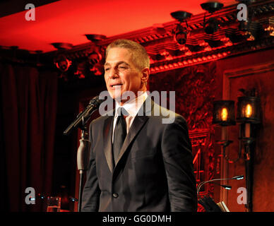 New York, NY, le 26 juillet 2016.. Tony Danza dans Normes & débuts en concert à histoires Du feinstein/54 ci-dessous. © Veronica bruno / alamy Banque D'Images