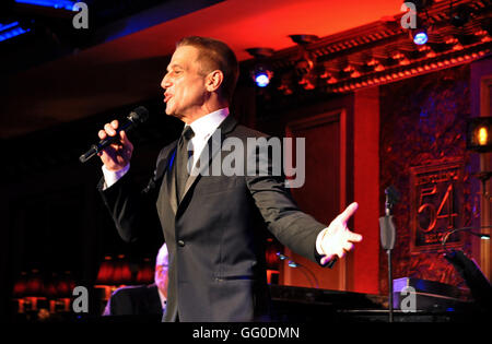 New York, NY, le 26 juillet 2016.. Tony Danza dans Normes & débuts en concert à histoires Du feinstein/54 ci-dessous. © Veronica bruno / alamy Banque D'Images