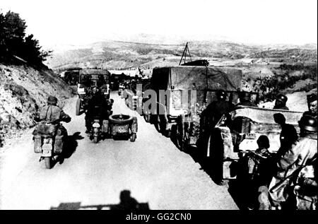 Les troupes allemandes arrivant en Yougoslavie Yougoslavie en avril 1941, Seconde Guerre mondiale Guerre mondiale Banque D'Images