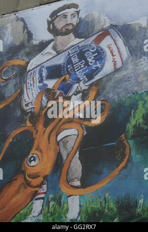 Je suis Pabst et je lutte un calmar géant. Fresque à Portland, Oregon, USA Banque D'Images