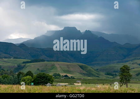 Dans le Parc national royal Natal Drakensberg, Afrique du Sud Banque D'Images