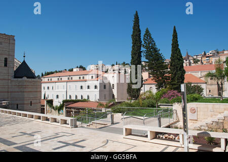 Moyen-orient : les rues et les toits de Nazareth, la capitale et la plus grande ville dans le District Nord d'Israël, connu sous le nom de capitale arabe d'Israël Banque D'Images