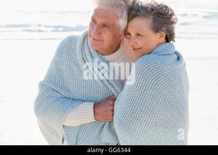 Vieux couple sur la plage Banque D'Images