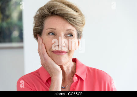 Close-up of a senior woman thinking Banque D'Images