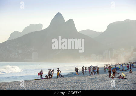 La plage de Leblon et Ipanema, Rio de Janeiro Banque D'Images