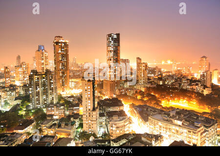 Vue sur le centre-ville de Mumbai de Kemp's Corner, Malabar Hill Banque D'Images