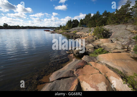 Hvaler, archipel d'îles, au Maroc, où les maisons d'été remplir le paysage et les norvégiens passent leurs étés Banque D'Images
