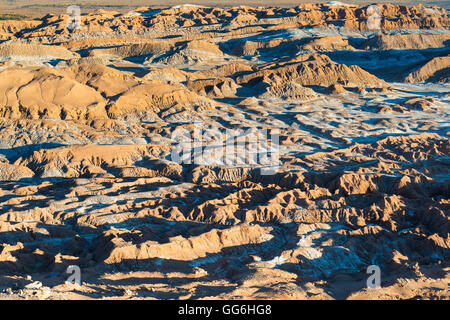 Avis de Valle de la Luna (vallée de la lune), la Cordillère de la Sal, Désert d'Atacama, Chili Banque D'Images