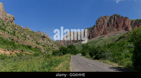 Vue panoramique des environs du monastère de Noravank en Arménie Banque D'Images