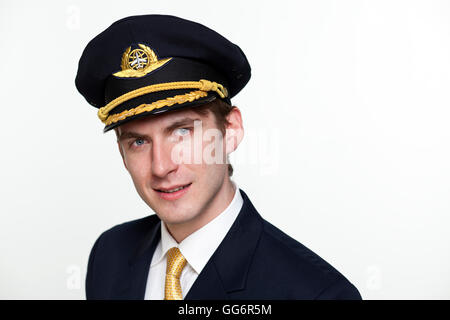 Portrait d'un jeune homme sous la forme d'un passager d'un avion Banque D'Images