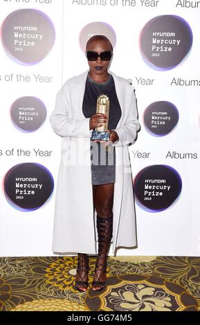 Laura Mvula participant à la Hyundai Mercury Music Prize nominations à l'hôtel Langham Londres. Banque D'Images