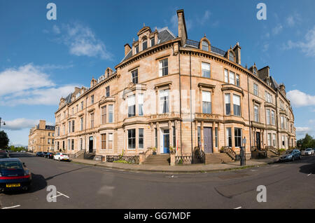 Appartement élégant vieux bâtiments sur terrasse dans le parc, à l'extrémité ouest de Glasgow, Ecosse, Royaume-Uni Banque D'Images