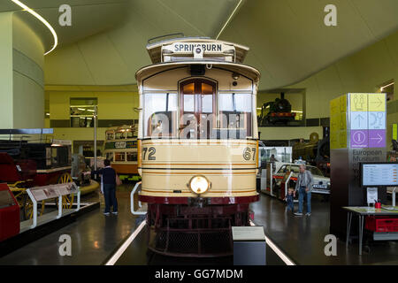 Ancien Tramway Glasgow Riverside à l'affiche au musée des transports à Glasgow, Ecosse, Royaume-Uni Banque D'Images