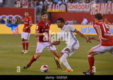 East Rutherford, United States. 06Th Aug 2016. L'équipe de football du Bayern de Munich et le Real Madrid a joué dans un match de Coupe des Champions internationaux à MetLife Stadium à East Rutherford, NEW JERSEY Real Madrid défait Bayern Munich 1-à-0 avec une deuxième demi-objectif. © Albin Lohr-Jones/Pacific Press/Alamy Live News Banque D'Images