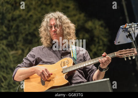 Rome, Italie. 06Th Aug 2016. Kurt Rosenwinkel à la guitare, Tim à la guitare et de Motzer, synthé et Joost Potocka sur batterie joué en concert à la Casa del Jazz à Rome au cours de l'examen 2016 musicaSummertime. © Leo Claudio De Petris/Pacific Press/Alamy Live News Banque D'Images