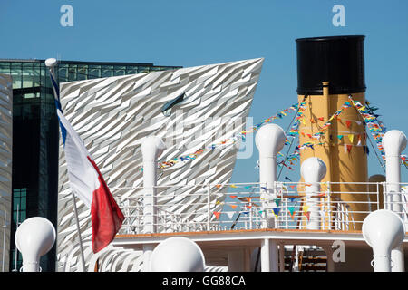 Le SS Nomadic a berté bébé du Titanic Building, Belfast Banque D'Images