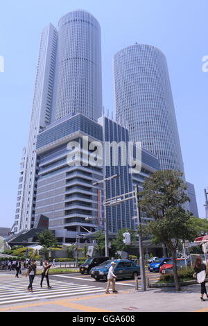 JR Central Towers à Nagoya au Japon. Banque D'Images