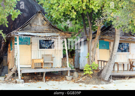 Passerelle tropical hut Banque D'Images