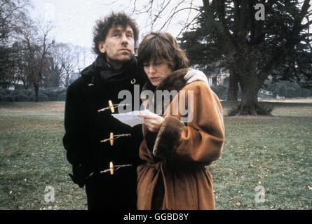 B. JANE BIRKIN WIE Jane B. par Agnes V. Frankreich 1987 Agnès Varda ALAIN SOUCHON et JANE BIRKIN Regie : Agnes Varda aka. Jane B. par Agnes V. Banque D'Images