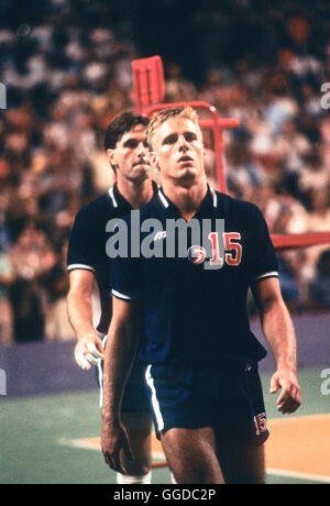 USA # 15 Karch Kiraly, les hommes de l'équipe de volley-ball aux Jeux Olympiques de 1984 Banque D'Images
