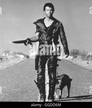 MAD MAX II - DER VOLLSTRECKER / Mad Max II AUS 1981 / Max Rockatansky (MEL GIBSON) aka. Mad Max II Banque D'Images