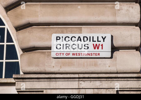 Piccadilly Circus, Londres, Angleterre, Royaume-Uni Banque D'Images