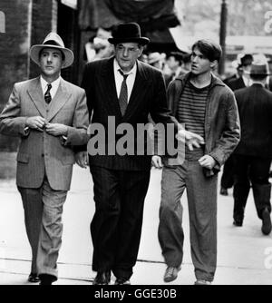 BILLY BATHGATE / Billy Bathgate USA 1991 / Robert Benton Gangster Schultz (Dustin Hoffman), Otto Berman (STEVEN HILL) und Billy Bathgate (LOREN DEAN) Régie : Robert Benton aka. Billy Bathgate Banque D'Images