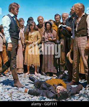 DER WEG NACH WESTEN / La Route de l'Ouest USA 1966 / Andrew C. McLaglen Filmszene mit KIRK DOUGLAS (le sénateur Tadlock), Jack Elam (Weatherby), Richard Widmark (Lije Evans) dans "Der Weg nach Westen', 1967. Regie : Andrew C. McLaglen aka. La route de l'Ouest Banque D'Images